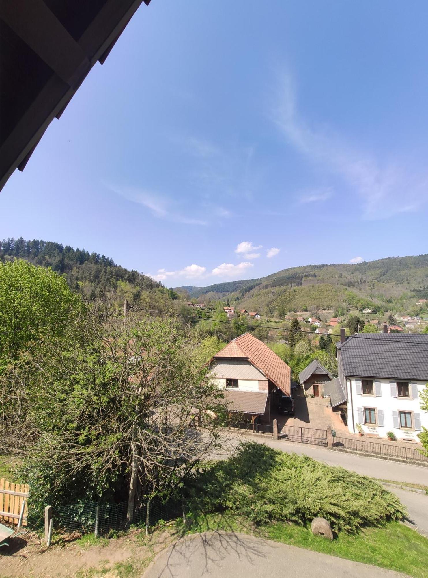 Douillet Avec Vue Sur Les Montagnes Apartment